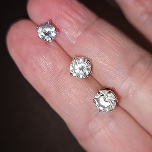 CZ single earrings...set in sterling. Like NEW!!!  $10 FOR 1 EARRING.